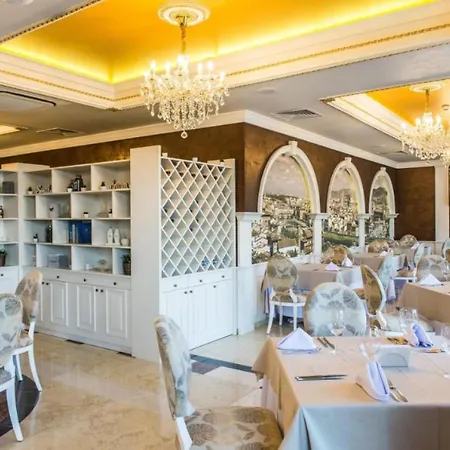 Royal Palm Seaview